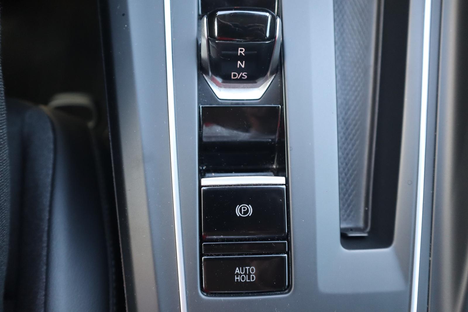 Volkswagen Golf VIII 1.5 eTSI Goal LED Navi ACC Sitzheizung, миниатюра 30