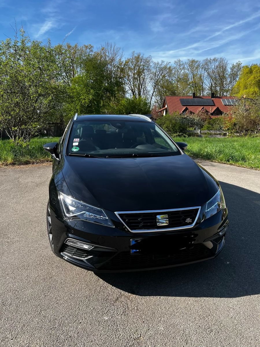 SEAT Leon FR Sportstourer 1.5 TSI 150 PS/Pano/SHZ/PDC