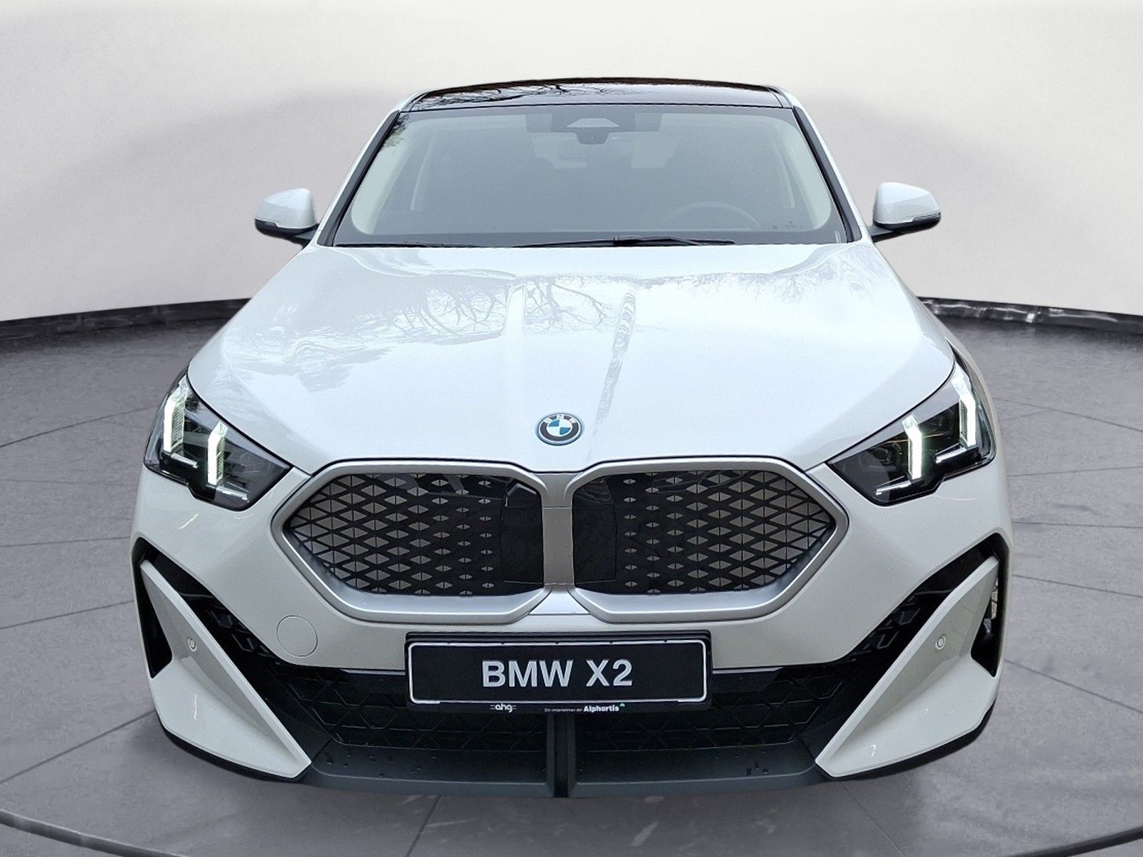 BMW iX2 - Bild 7