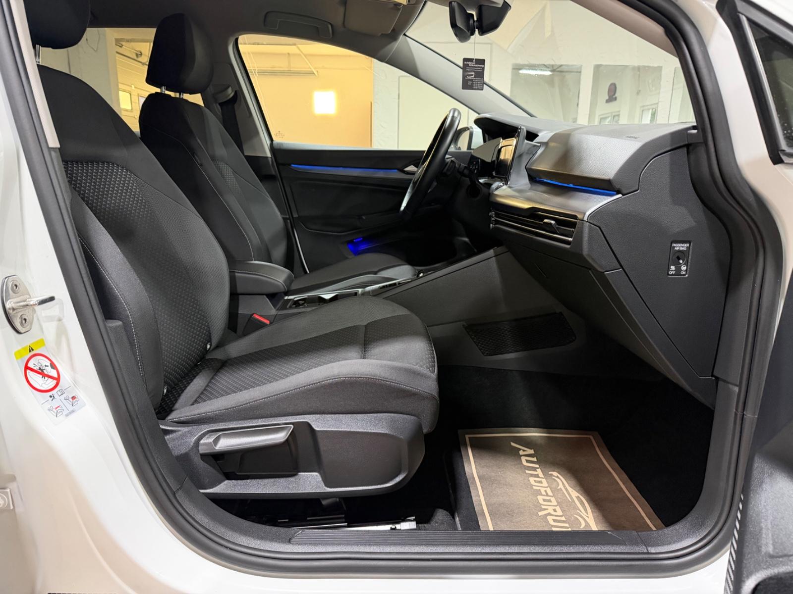 Volkswagen Golf VIII Lim. Active 2.0TDI DSG/AHK/CAM/GARANTIE, миниатюра 12