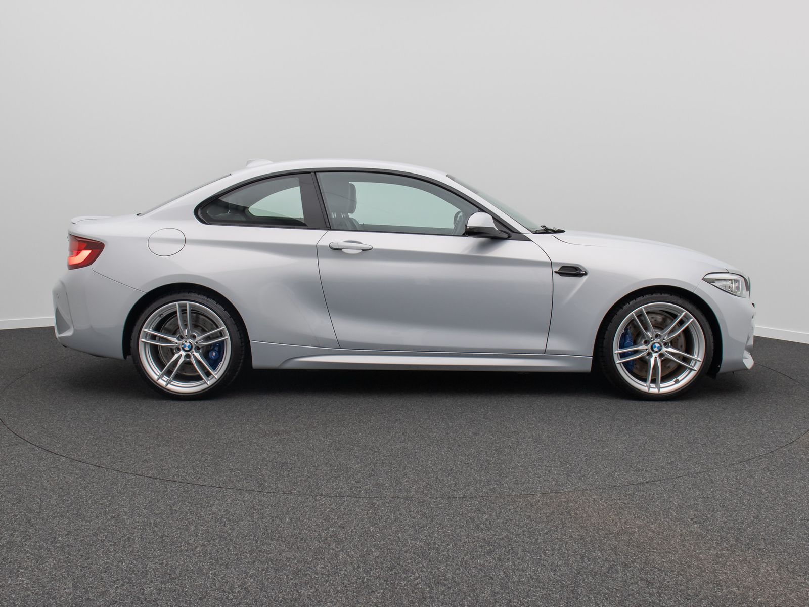 Fahrzeugabbildung BMW M2 Competition M Driver´s Kamera NaviPro 19Zoll