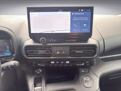 Fahrzeugabbildung Citroën Berlingo XL BlueHDi 130 EAT8 MAX 7 Sitzer & Navi