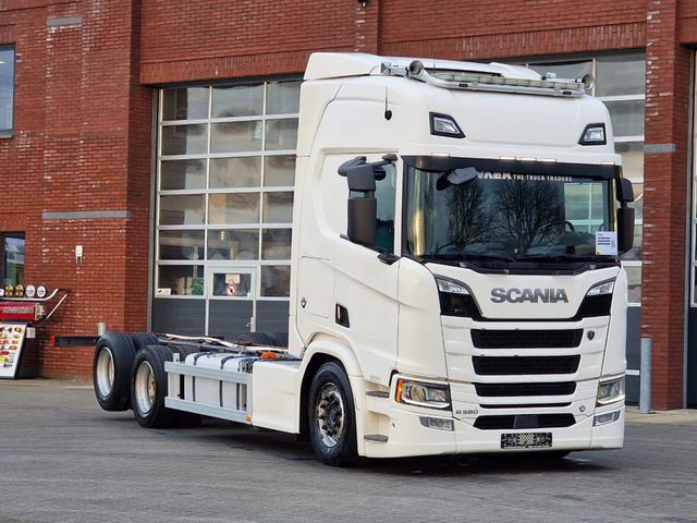 Scania R580 V8 Highline 6x2 - Chassis - 4.75 WB - Retar