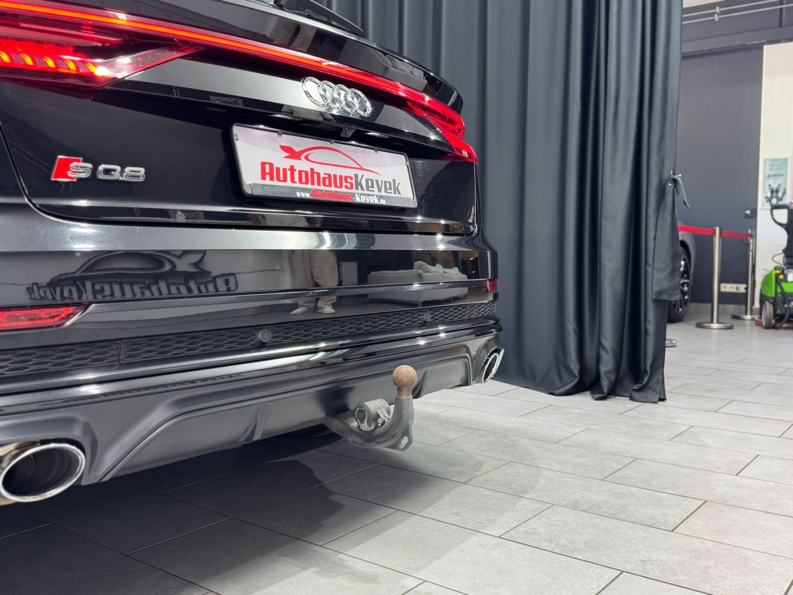 Fahrzeugabbildung Audi SQ8 4.0TDI QUATTRO|MASSAGE|B&O|CARBON|MATRIX|HuD