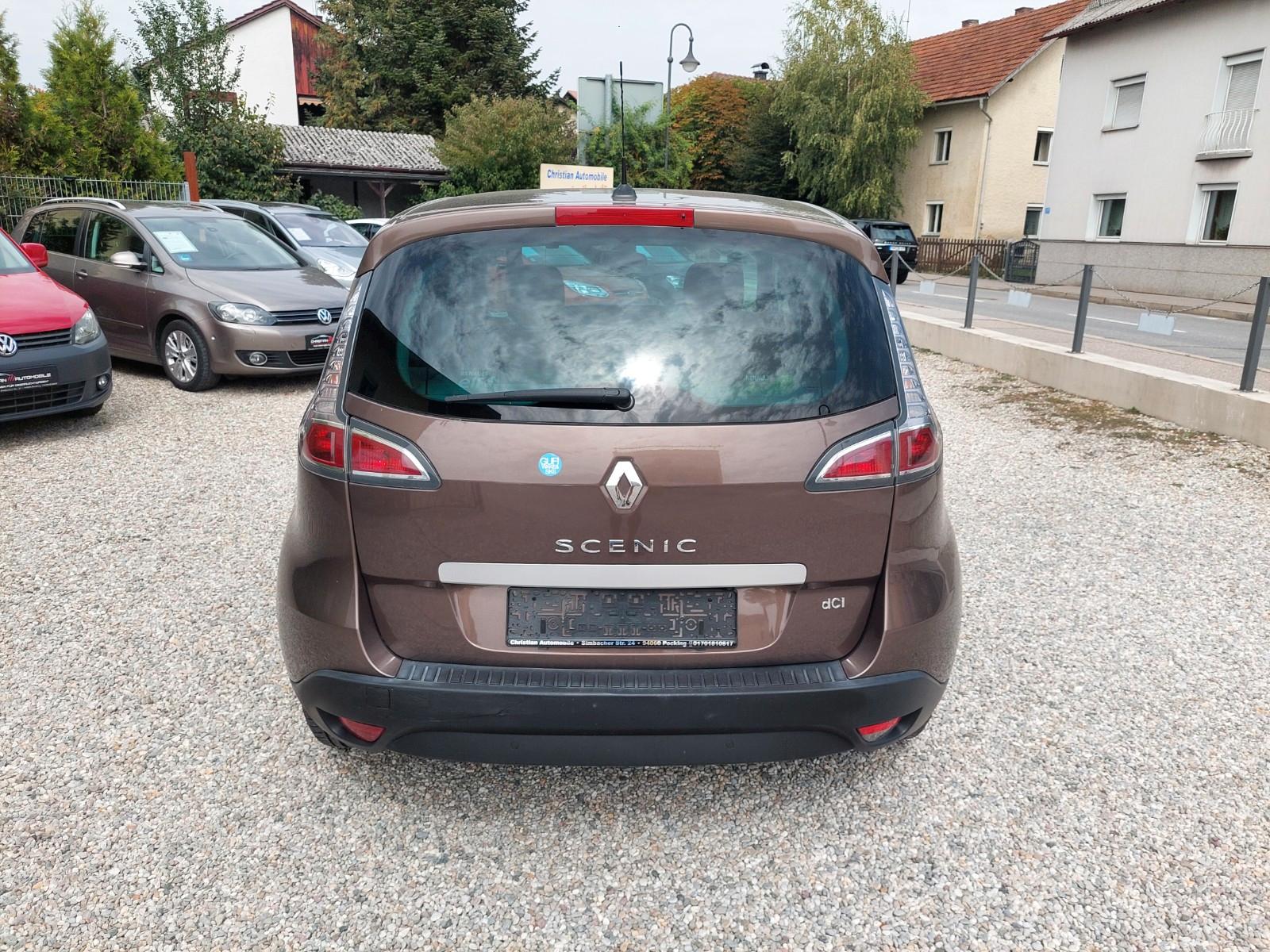 Renault Scenic 2012 — photo 8