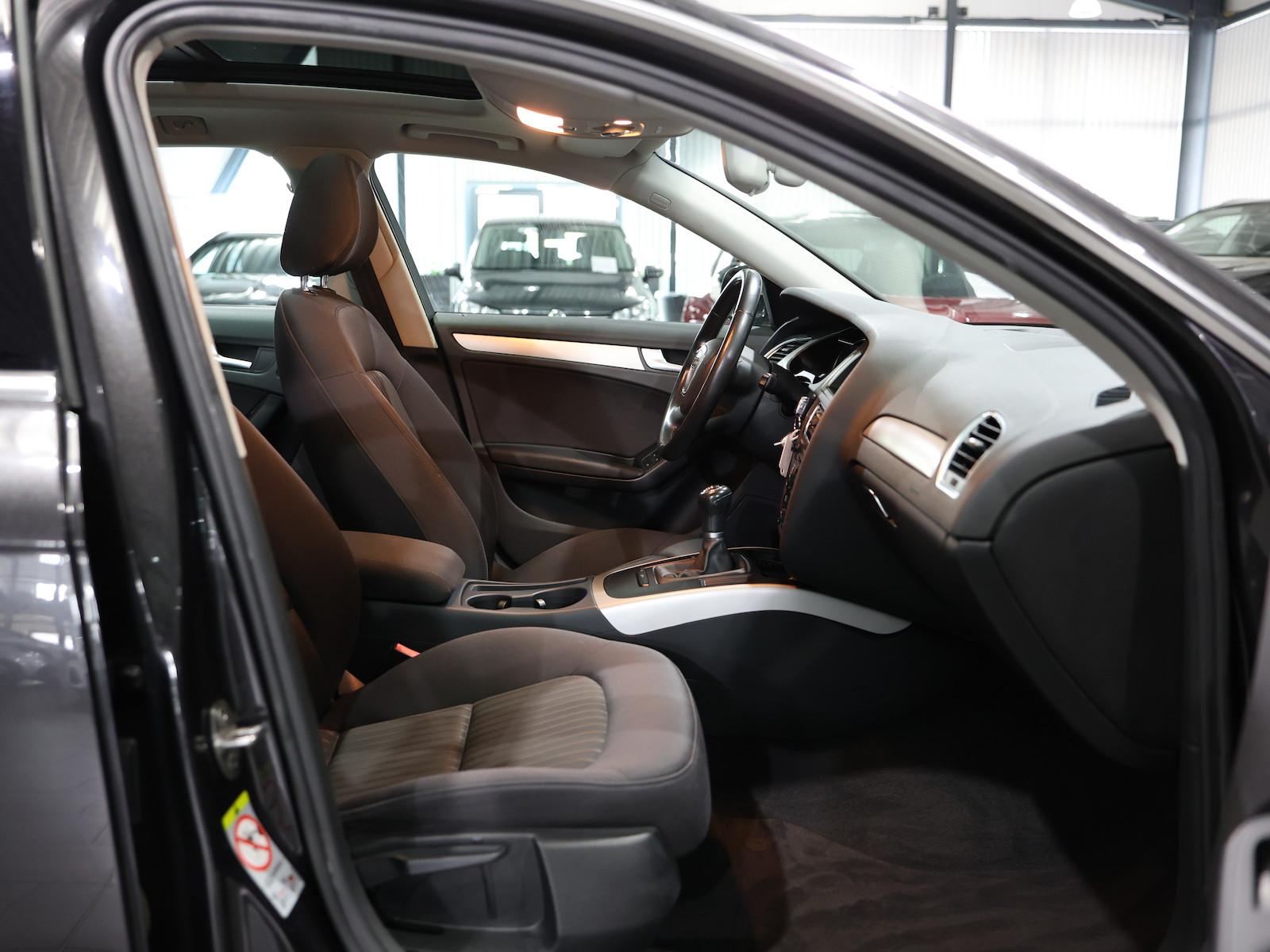 Audi A4 Avant 1.8 TFSI AMBIENTE / PANORAMA / BI-XENON