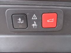 Fahrzeugabbildung Peugeot 5008 Allure 1.5D NAVI/LED/SHZ/AHK/PDC&CAM/ACC