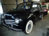 Renault 4 CV Cremeschnittchen, Originalzustand - Renault: 4cv