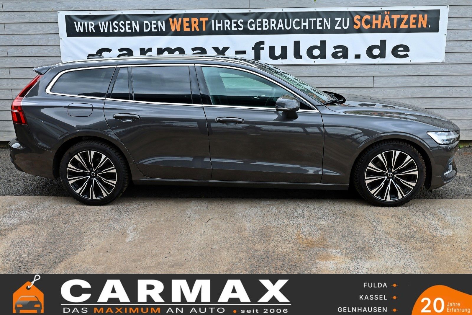 Fahrzeugabbildung Volvo V60 Kombi Plus Bright Leder,Navi,LED,PanDach,ACC