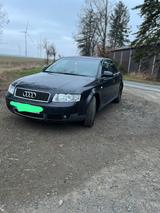 Audi A4 1.8 T - - Audi A4 aus 2002: 1.8