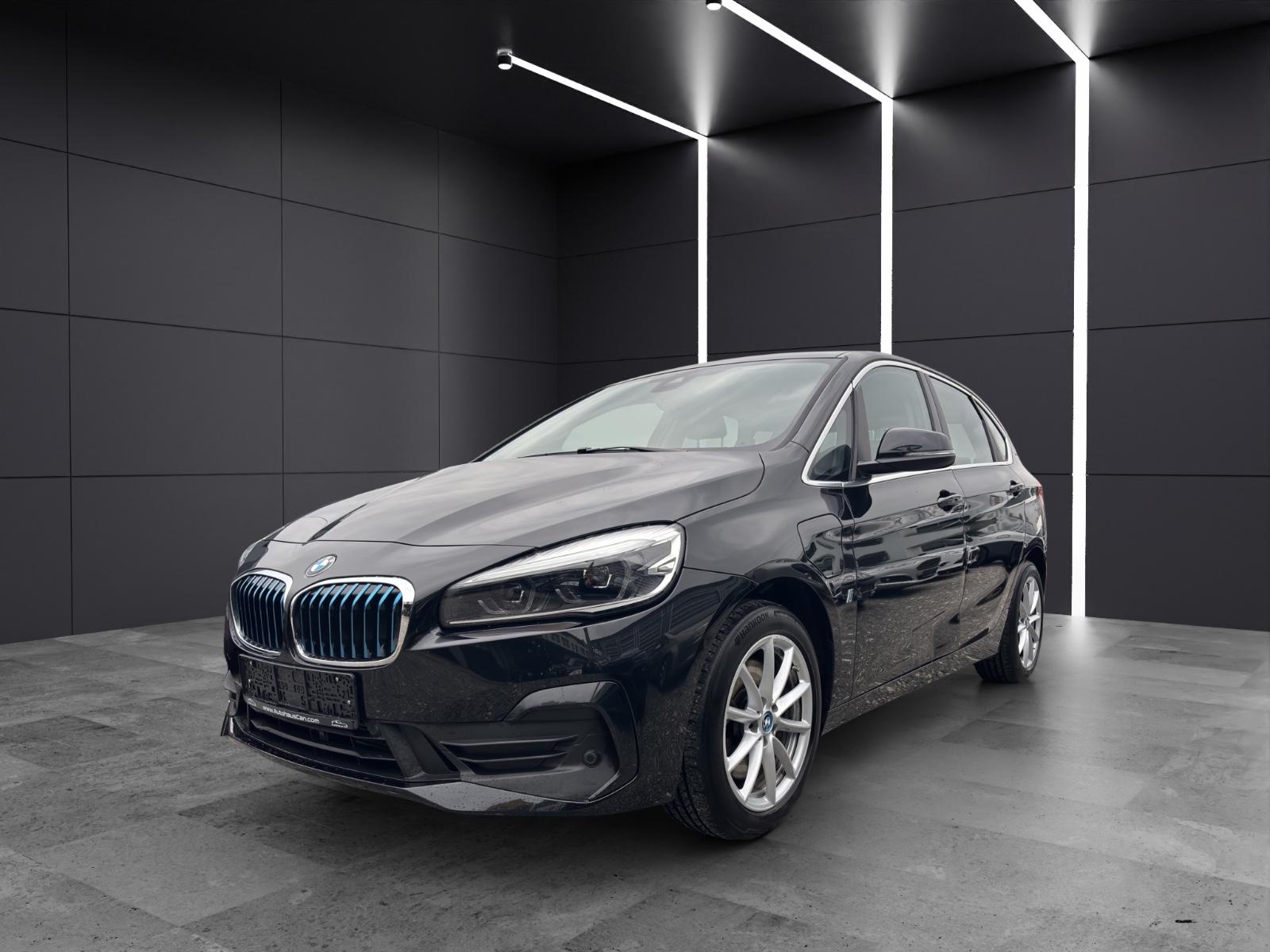 BMW 225 xe Active Tourer Sport Line /LED/NAVI/