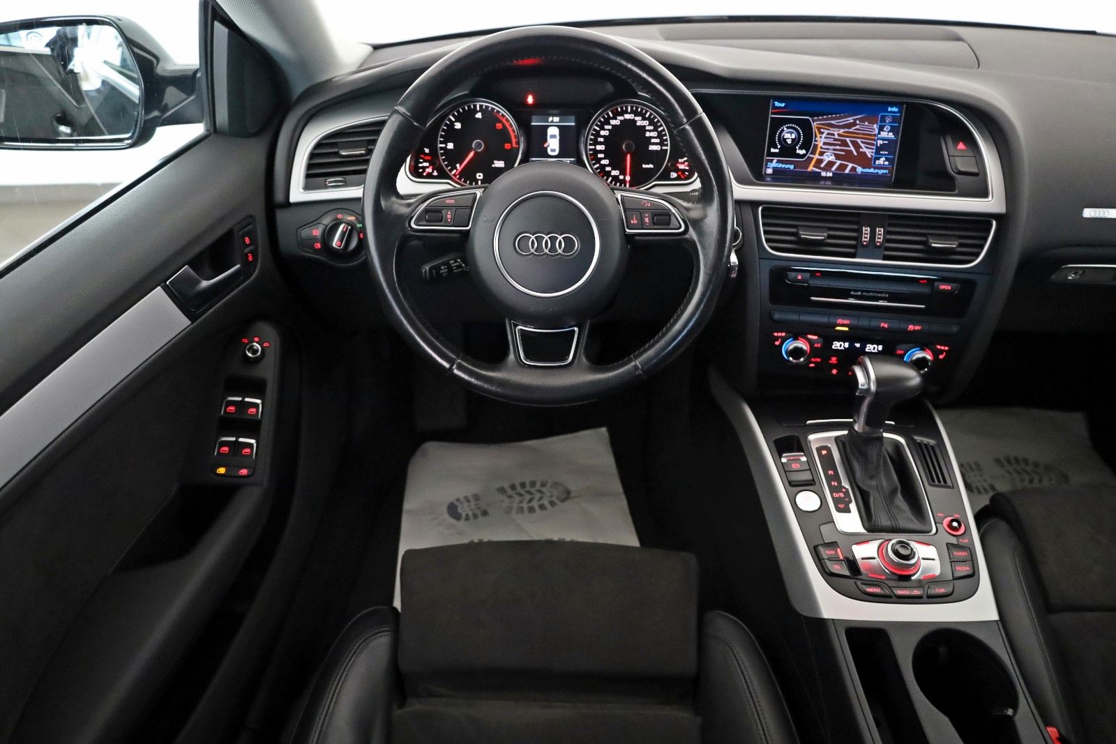 Fahrzeugabbildung Audi A5 Sportback 2.0 TDI T.Leder,Navi,Xenon,SH,PDC