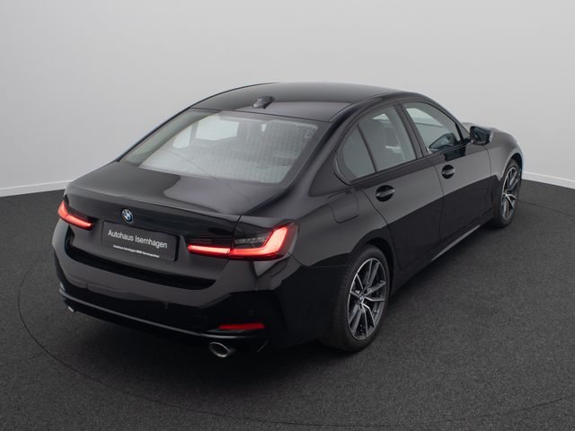BMW 330, 2022 — 7