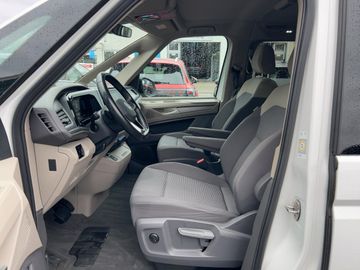 Volkswagen T7 Multivan - 9
