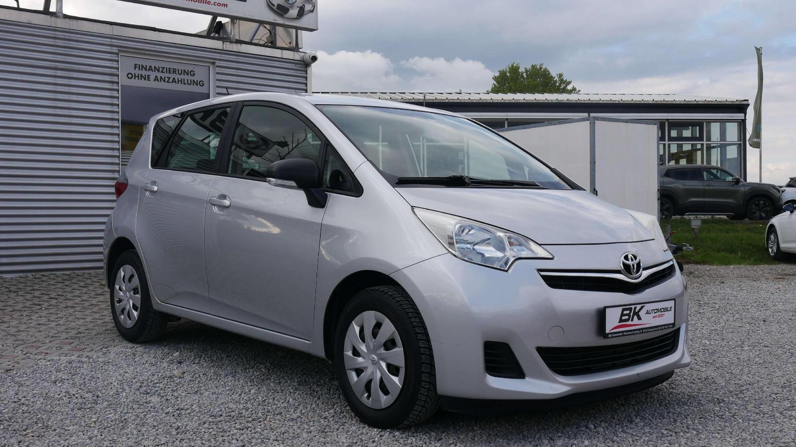 Toyota Verso-S TÜV,- KD Neu 2. Hand Scheckheft Sitzheiz