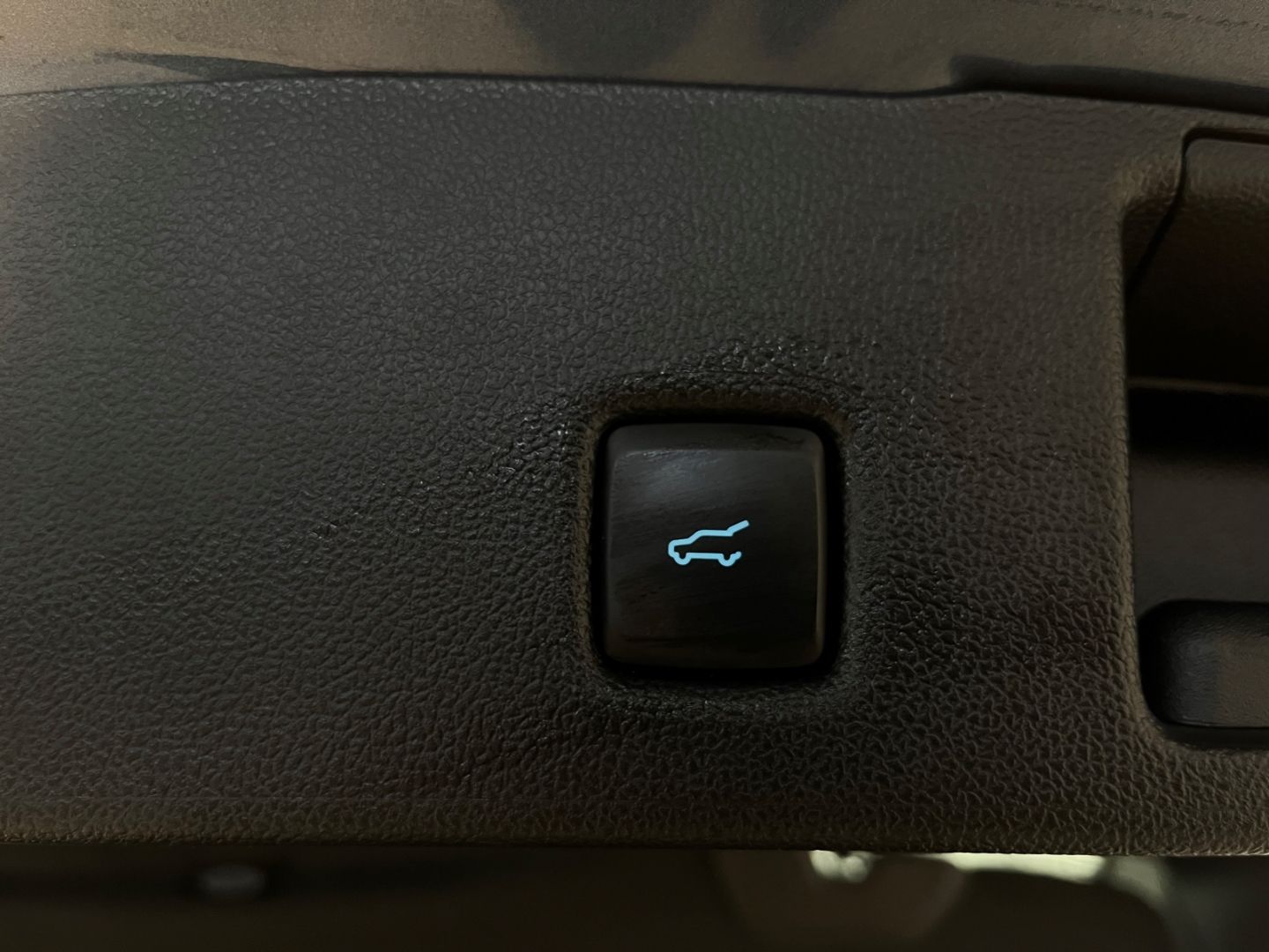 Fahrzeugabbildung Ford Kuga Plug-In Hybrid Titanium, Teilleder, Elktr,