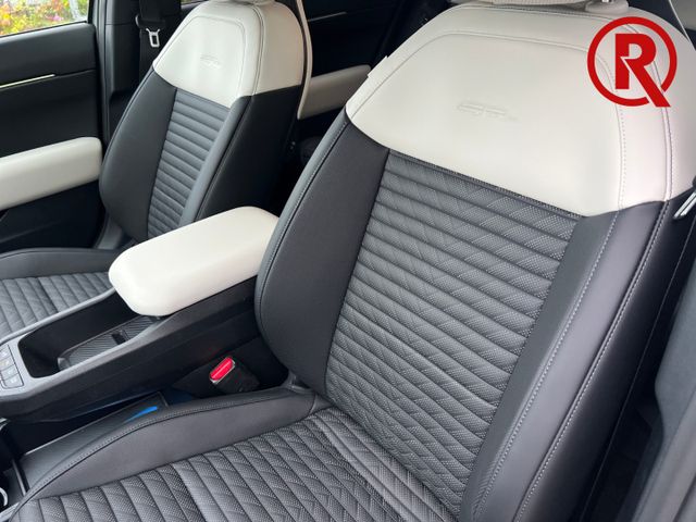 EV4 Fastback GT-Line 81.4 kWh 360 Kamera HarmanK