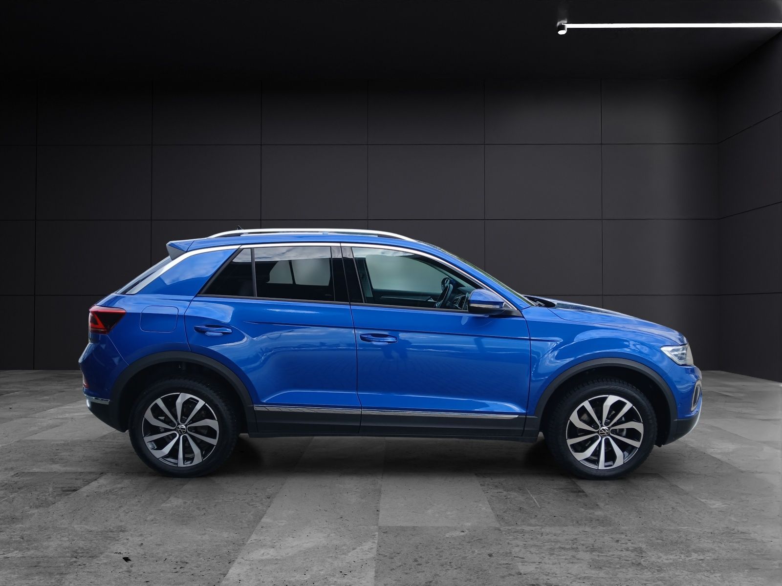 Fahrzeugabbildung Volkswagen T-Roc TSI Style Matrix AHK Kamera ACC Keyless Na