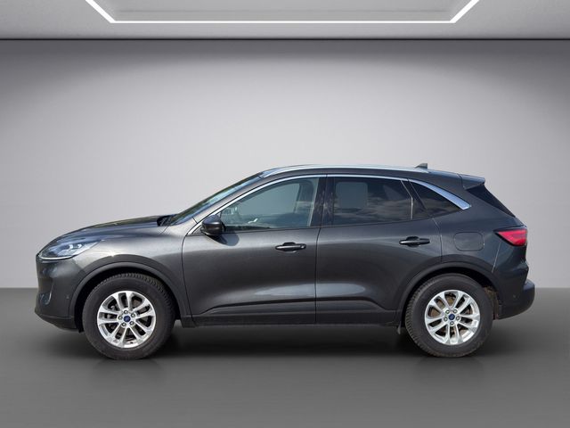 Kuga 2.0 EcoBlue Automatik Titanium X AHK, Stand