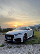 Audi TT RS 2.5 TFSI S tronic quattro Coupe Suzukagrau - Audi TT RS aus 2020