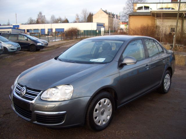 Volkswagen Jetta 1.6 Trendline