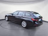 BMW 318i Touring Advantage Auto Aut. Klimaaut. AHK - gebrauchte BMW 318 aus dem Jahr 2022