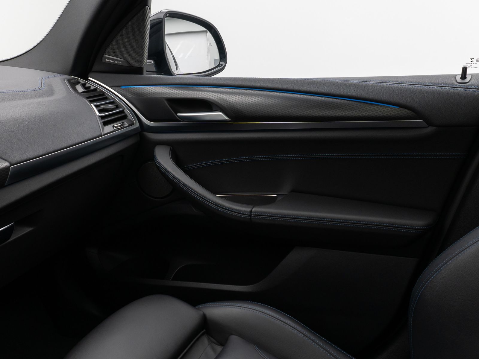 Fahrzeugabbildung BMW iX3 Impressive M Sport Panoram Laser 360°HUD H/K