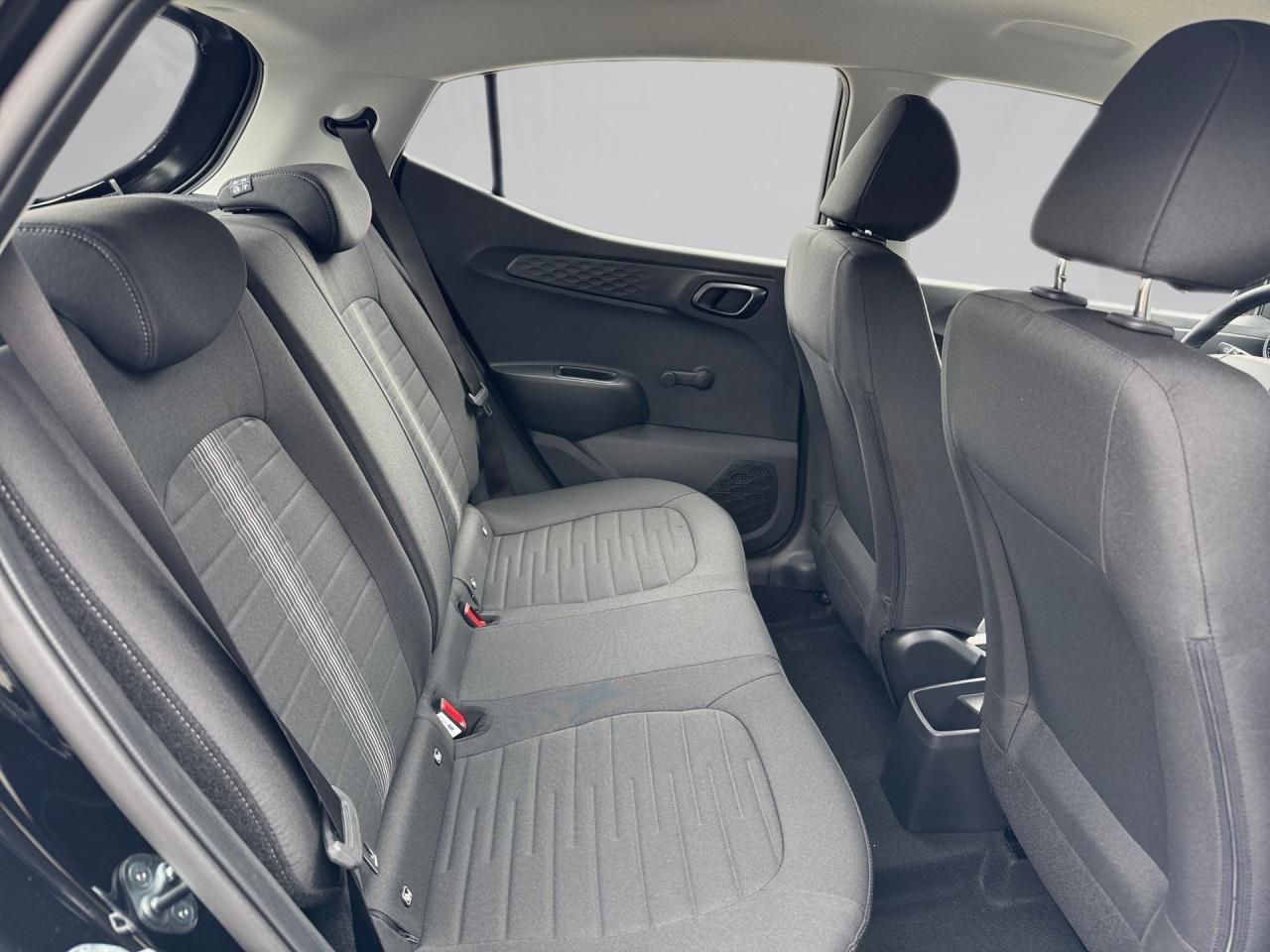 Fahrzeugabbildung Hyundai i10 1.0 Select (EURO 6e) DynLicht Fernlichtass.