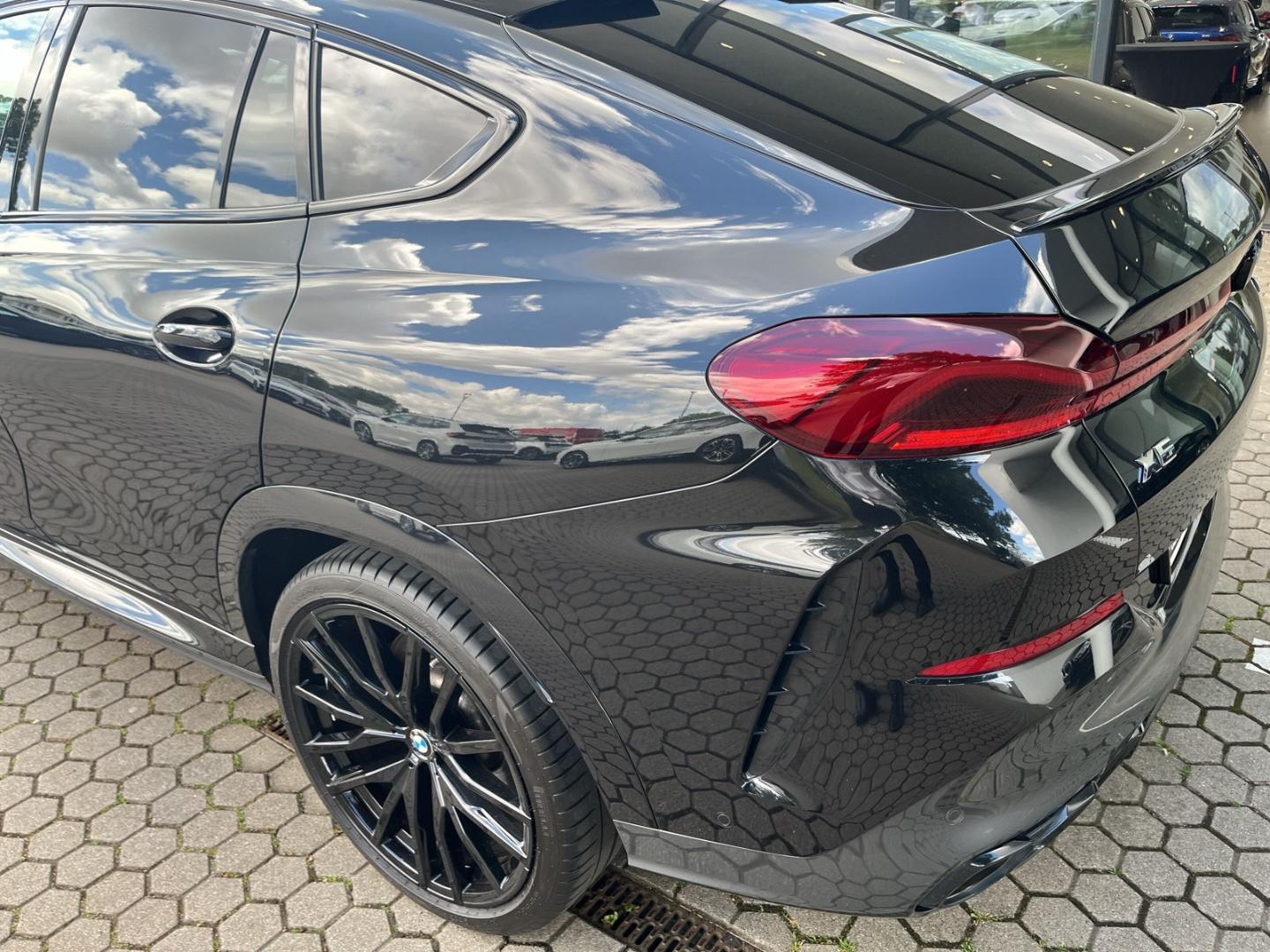 BMW X6 M60 i xDrive/M Sport Pro/StandHZG/AHK/Leder