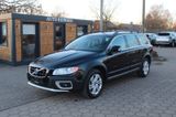 Volvo XC70 Automatik Momentum - Volvo XC70: Schwarz