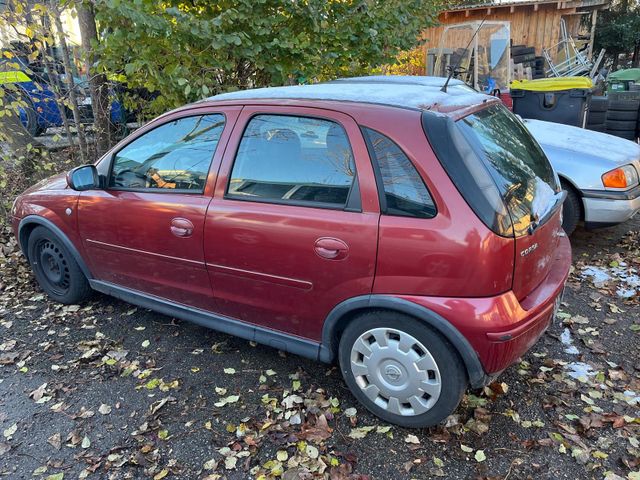 Opel Corsa 1.2 Twinport Sport