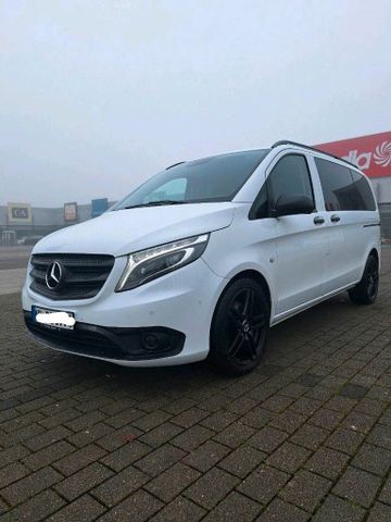 Mercedes-Benz Vito 8 Sitzer Allrad AHK