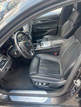 BMW 750 i xDrive Memory*Head-up*Live-Cockpit* - BMW 750: 750i Xdrive