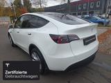 Tesla Model Y Long Range AWD - Tesla Model Y Gebrauchtwagen in Berlin