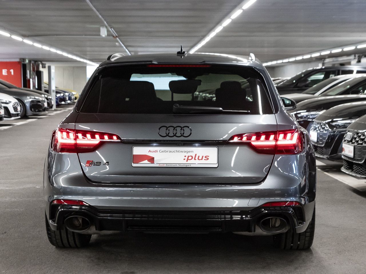 Audi RS4 Avant TFSI quattro Competition Keyless B&O foto 5