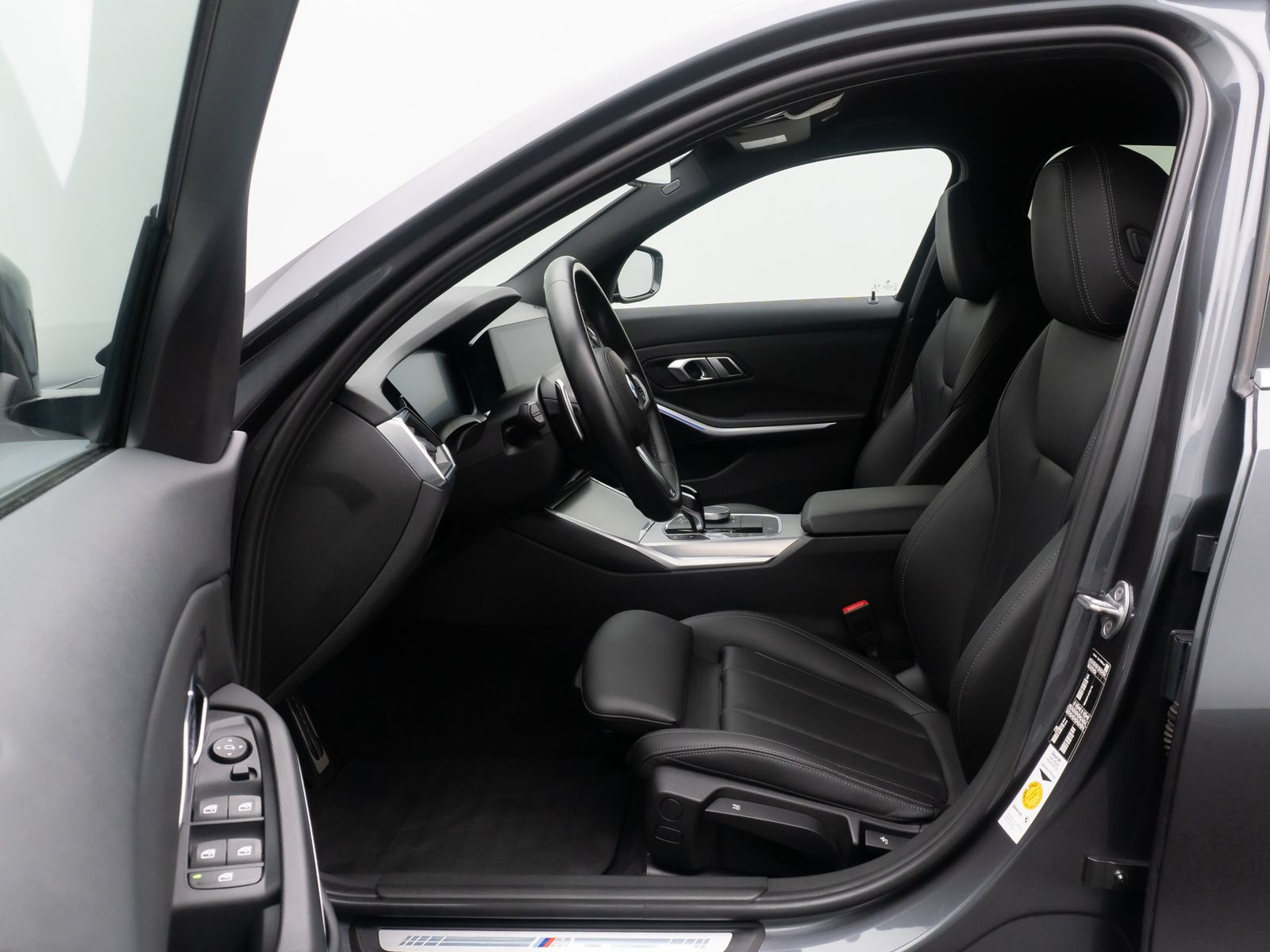 Fahrzeugabbildung BMW 320d M Sport DAB Kamera Alarm Komfort Individual