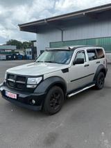 Dodge Nitro SXT 4x4 | TÜV NEU | LEDER | KLIMA | TEMPO - Dodge Nitro Gebrauchtwagen