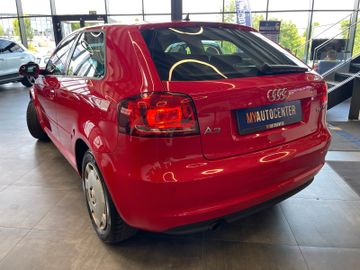 Audi A3 2.0 TDI Attraction*TÜV1226*Klima*Schiebedach