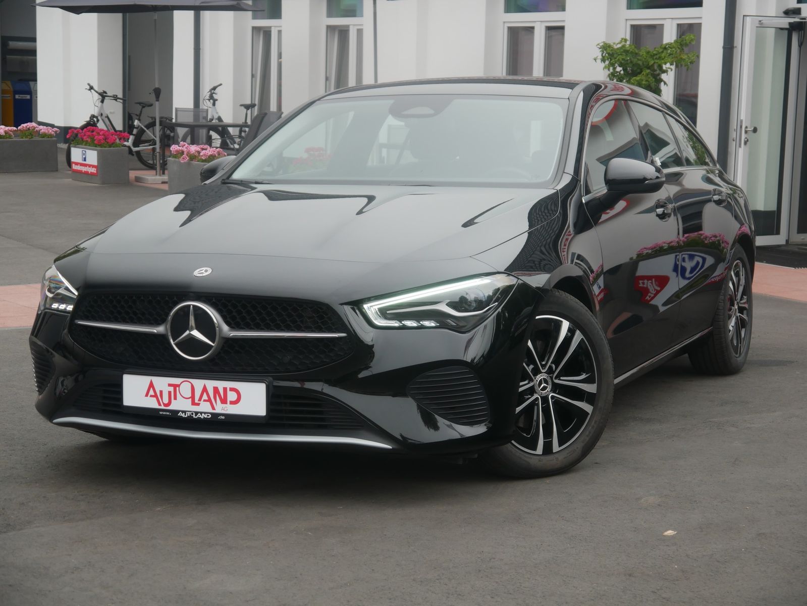 MERCEDES-BENZ CLA 180 Progressive Tempomat Teilleder Klimaaut.