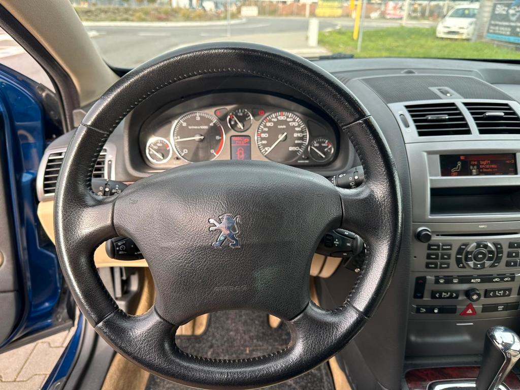 Peugeot 407