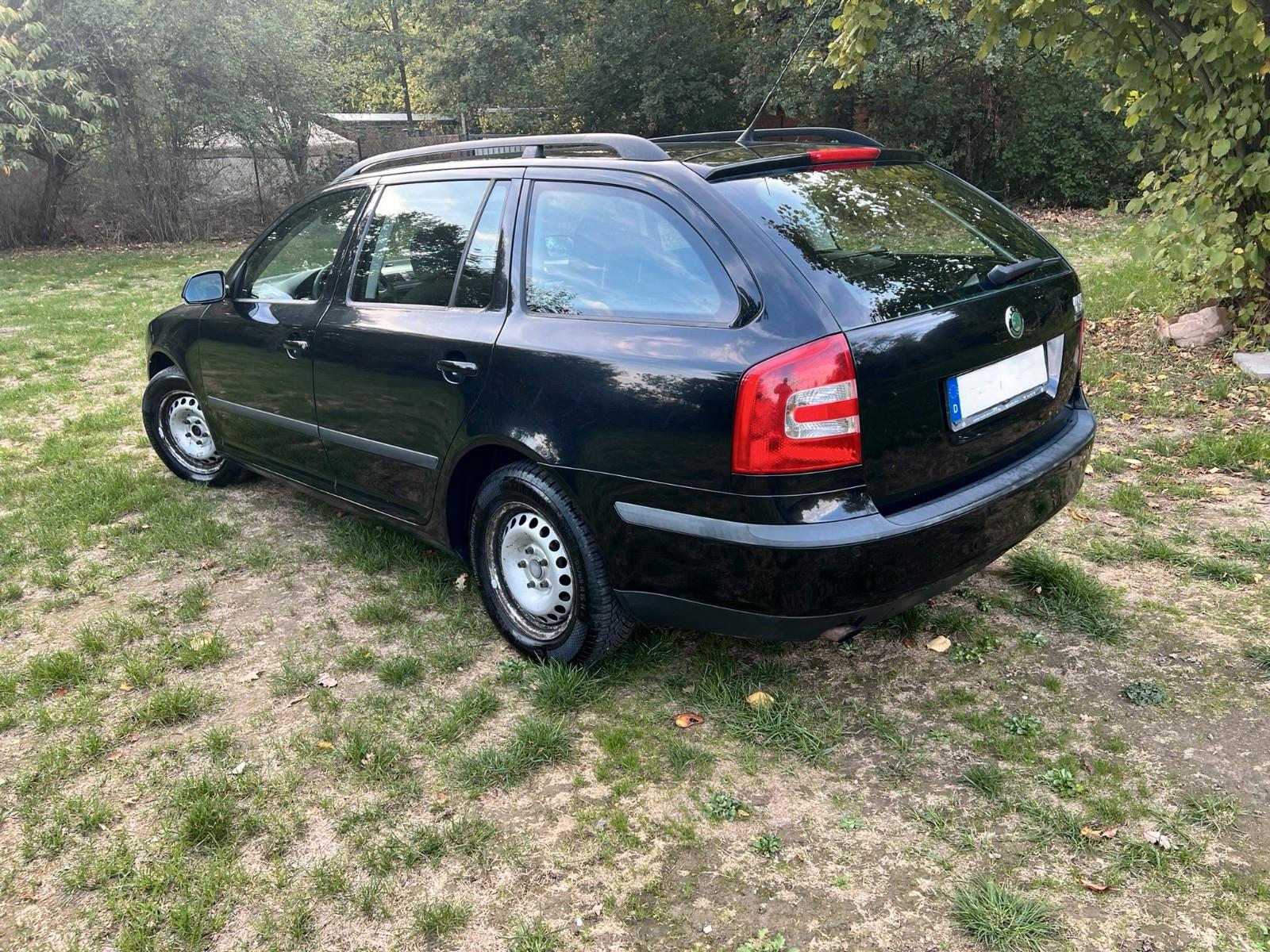 Skoda Octavia 2005 — interior