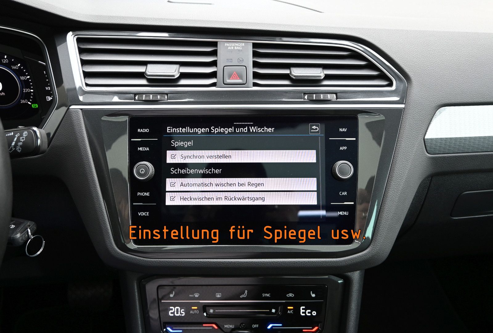 Fahrzeugabbildung Volkswagen Tiguan 1.4 eHybrid DSG Life °ACC°AHK°PANO°KAMERA