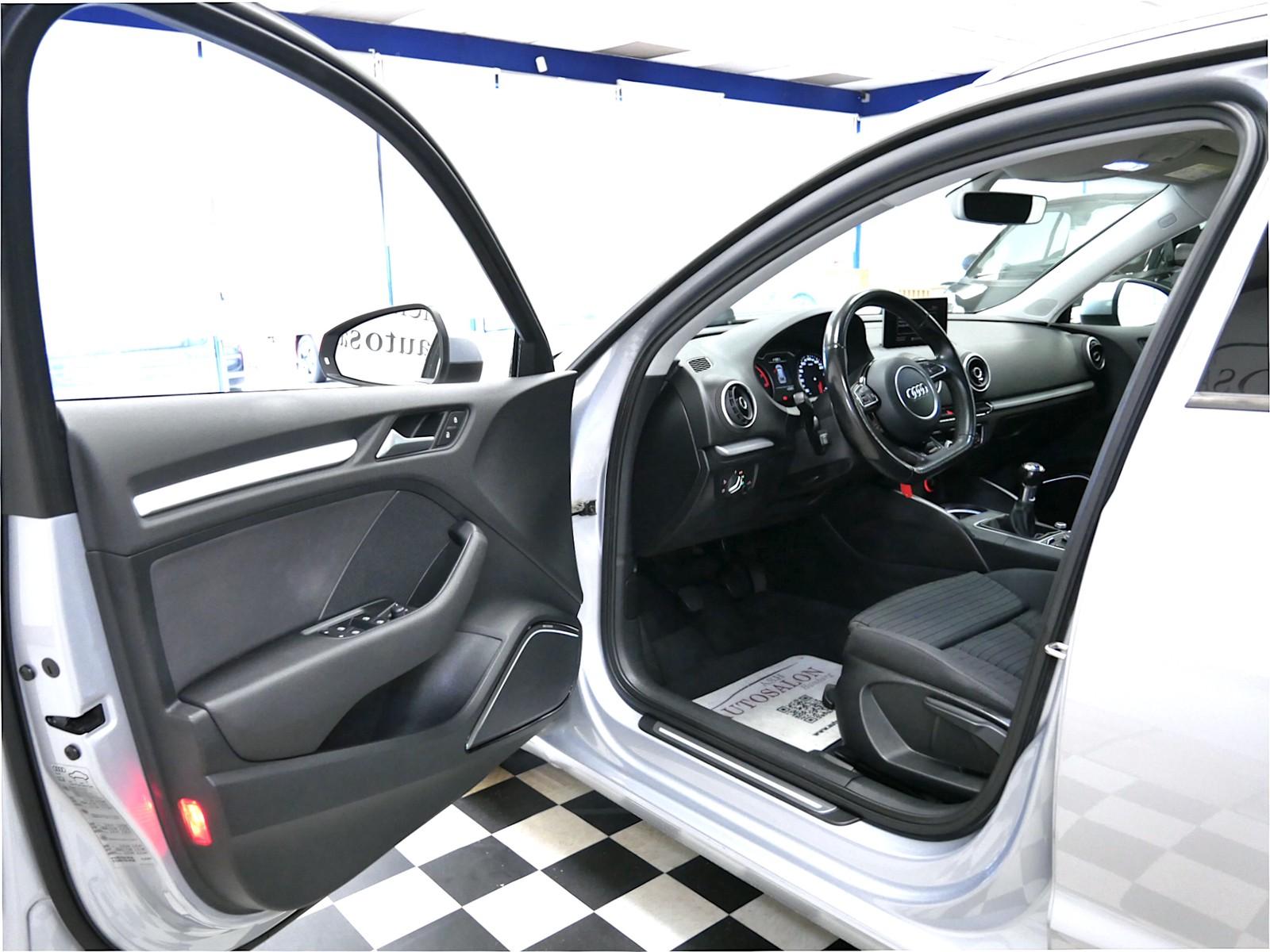 Audi A3 Sportback Ambition*2Vorb*A.Serviceg.*Navi*LED