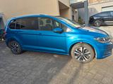 Volkswagen Touran 1.5 TSI UNITED, 7-Sitzer, AHK, Glasdach - Volkswagen Touran United mit Benzin-Antrieb