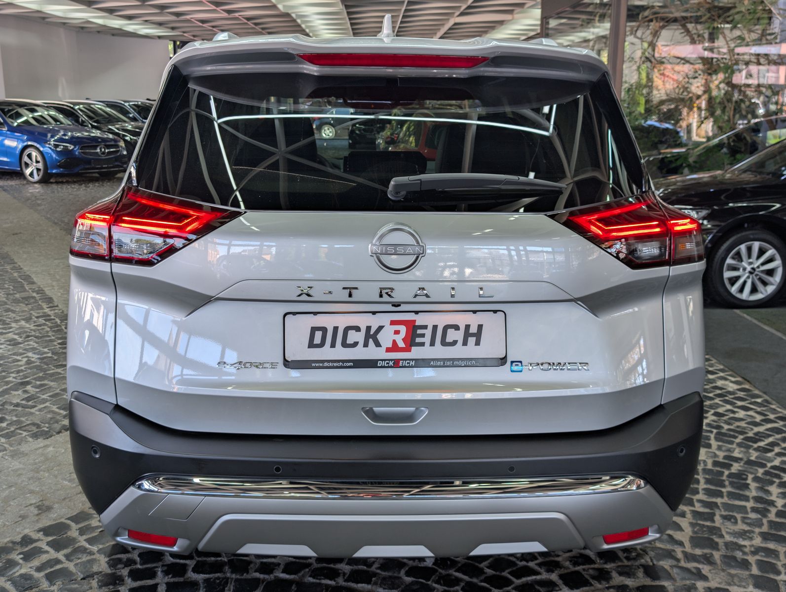 Fahrzeugabbildung Nissan X-Trail 1.5 e-Power e-4 Tekna Bose HUD LED+ 20"