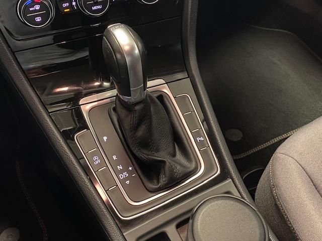 Fahrzeugabbildung Volkswagen Golf 1.4 TSI Allstar BMT AHK+SITZHEIZ+ALLWETTER+