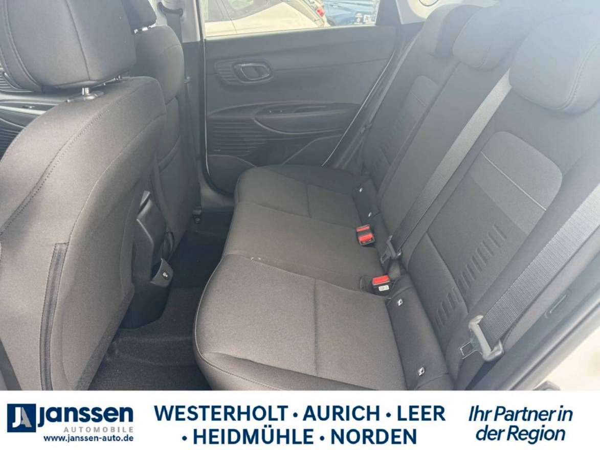 Fahrzeugabbildung Hyundai BAYON Prime Navi PDC Klimaautomatik Bose Smart K