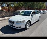 Volvo V50 D2 POLAR - weiße Volvo V50
