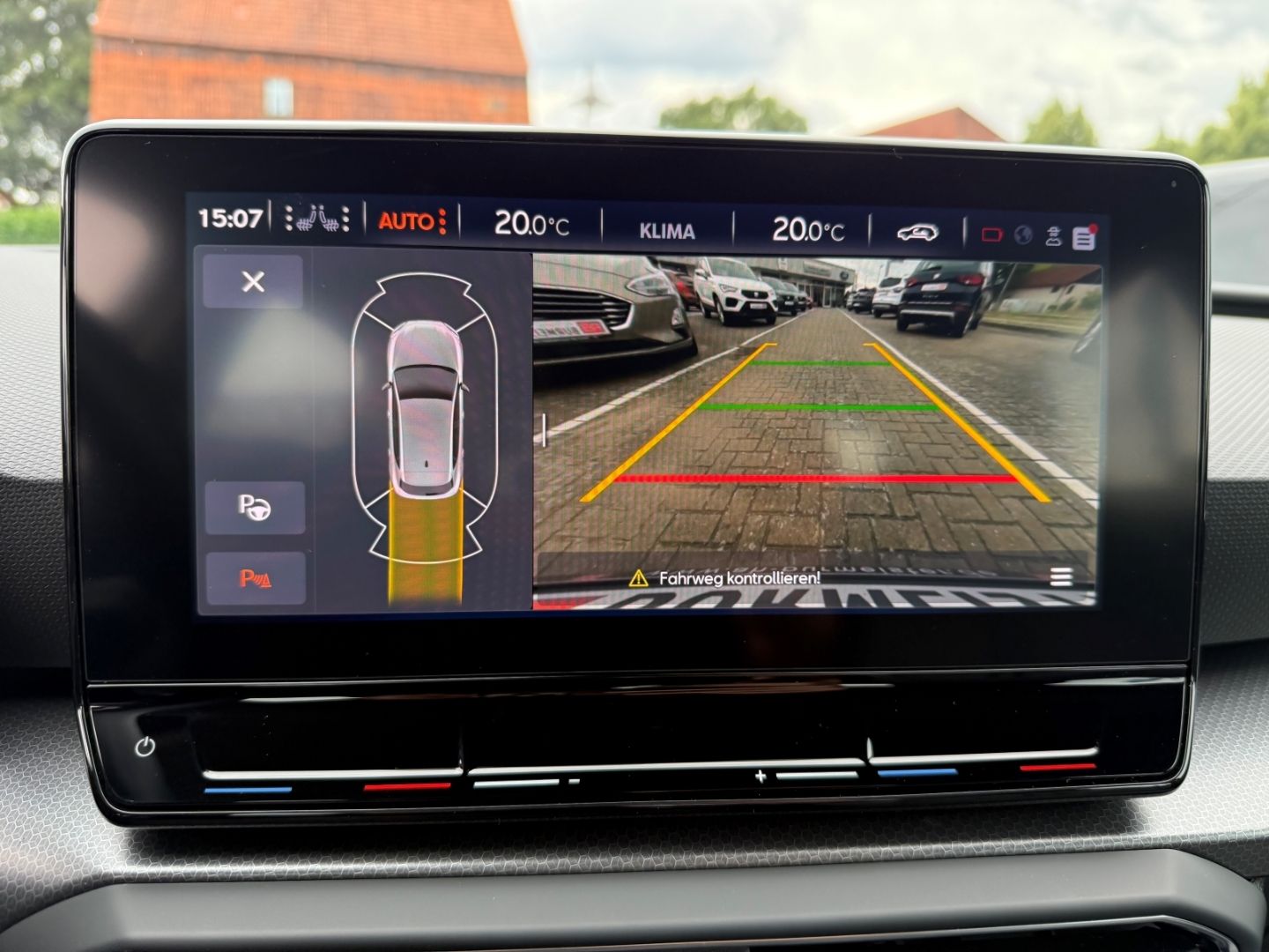 SEAT Leon 1.0 eTSI EU6d Style ACC Carplay LED - Image 23