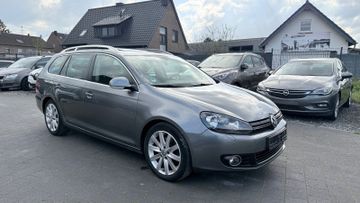 Volkswagen Golf - 1